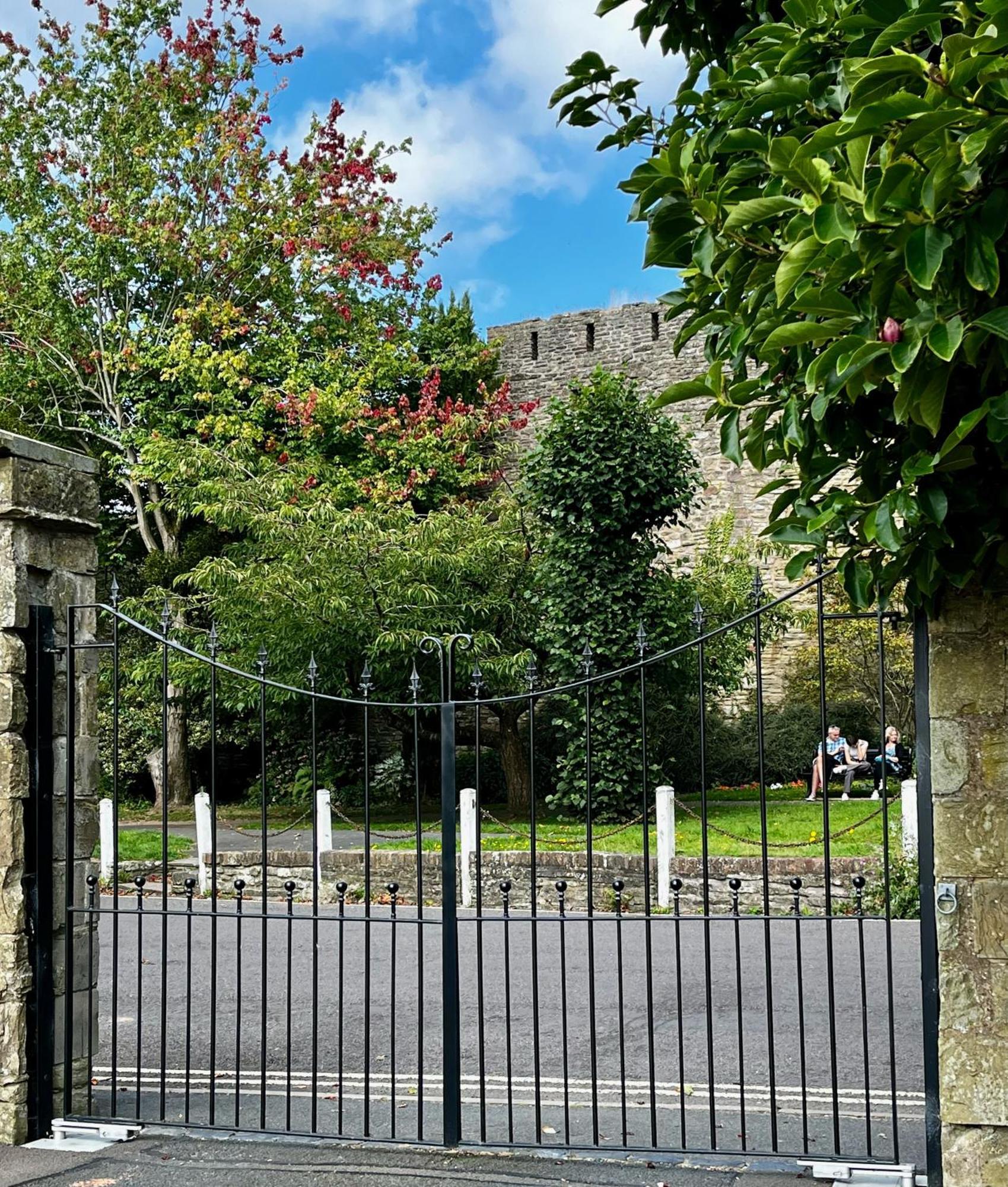 Bell Cottage By Ludlow Castle With Onsite Parking Buitenkant foto