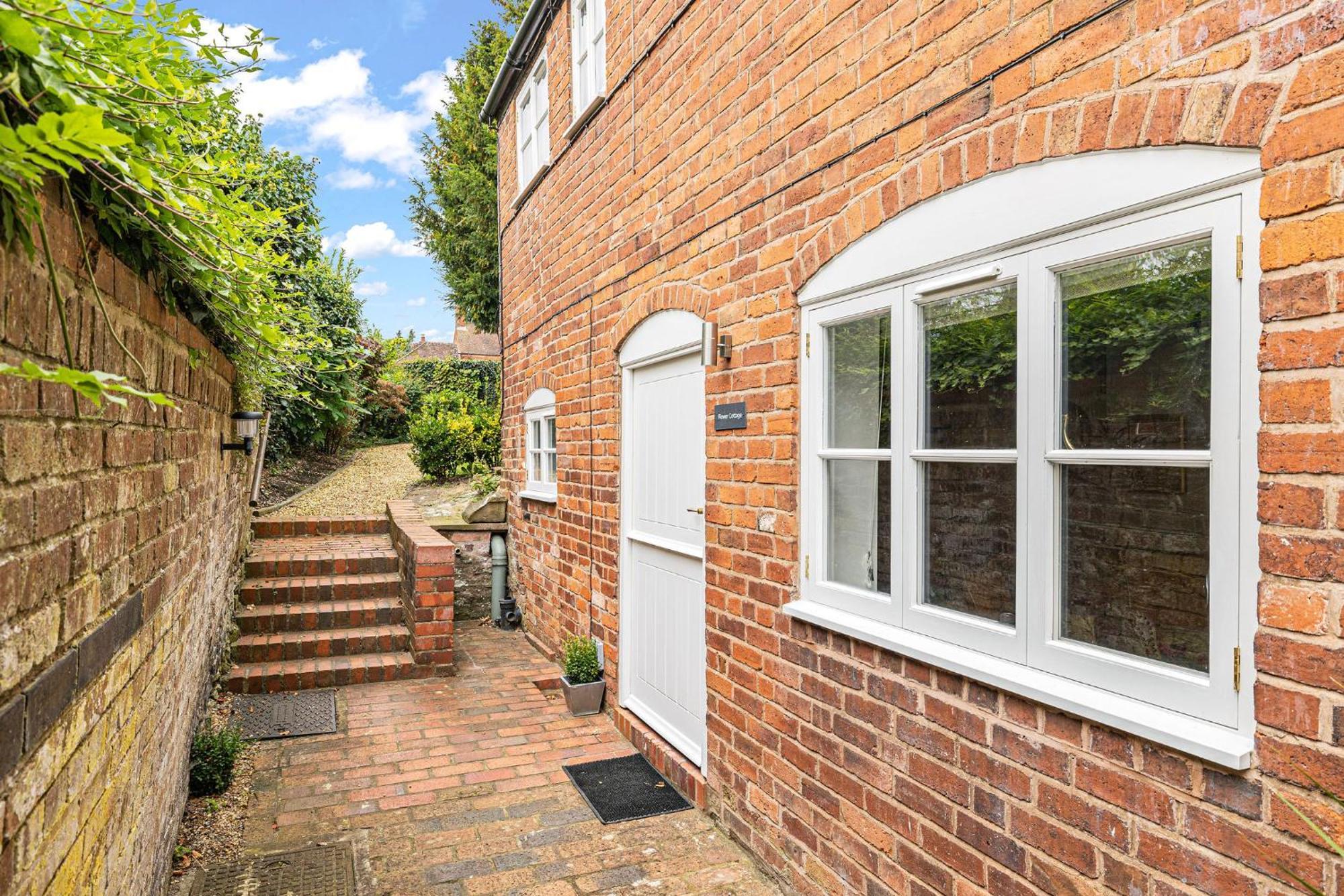 Bell Cottage By Ludlow Castle With Onsite Parking Buitenkant foto